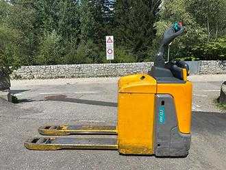 Muletto usato JUNGHEINRICH ERE 120 ELEKTRO NIEDERHUBWAGENFAHRERSTAND (13061156)