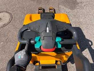 Muletto usato JUNGHEINRICH ERE 125 ELEKTRO NIEDERHUBWAGENFAHRERSTAND (13062594)