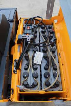 Muletto usato JUNGHEINRICH ERE 225 ELEKTRO NIEDERHUBWAGENSEMIELEKTRISCH (13039110)