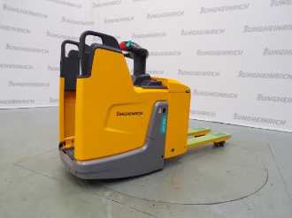 Muletto usato JUNGHEINRICH ERE 225 FP 115-54 ELEKTRO NIEDERHUBWAGENFAHRERSTAND (13035770) backdrop