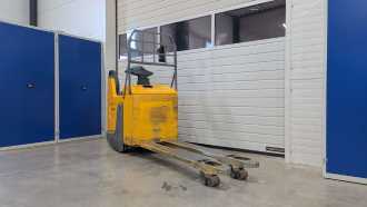 Muletto usato JUNGHEINRICH ERE 225 f. P. ELEKTRO NIEDERHUBWAGENDEICHSEL (13060577)
