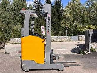 Muletto usato JUNGHEINRICH ETV 110 - 590DZ ELEKTRO SCHUBMASTSTAPLER (13062590)