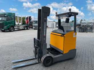 Muletto usato JUNGHEINRICH ETV C16 / Triplex 5.72m / SS / nur 3.112h / 2016 DIESEL SCHUBMASTSTAPLER (13054136)