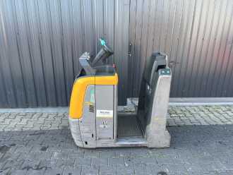 Muletto usato JUNGHEINRICH EZS350 ELEKTRO SCHLEPPER (13067844)