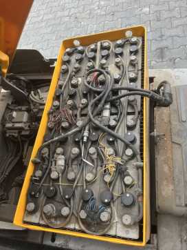 Muletto usato JUNGHEINRICH EZS570 ELEKTRO SCHLEPPER (12987475)
