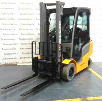 Muletto usato JUNGHEINRICH TFG 316 SP GE 115 - 330 ZZ GAS VIERRADFRONTSTAPLER (13074056)