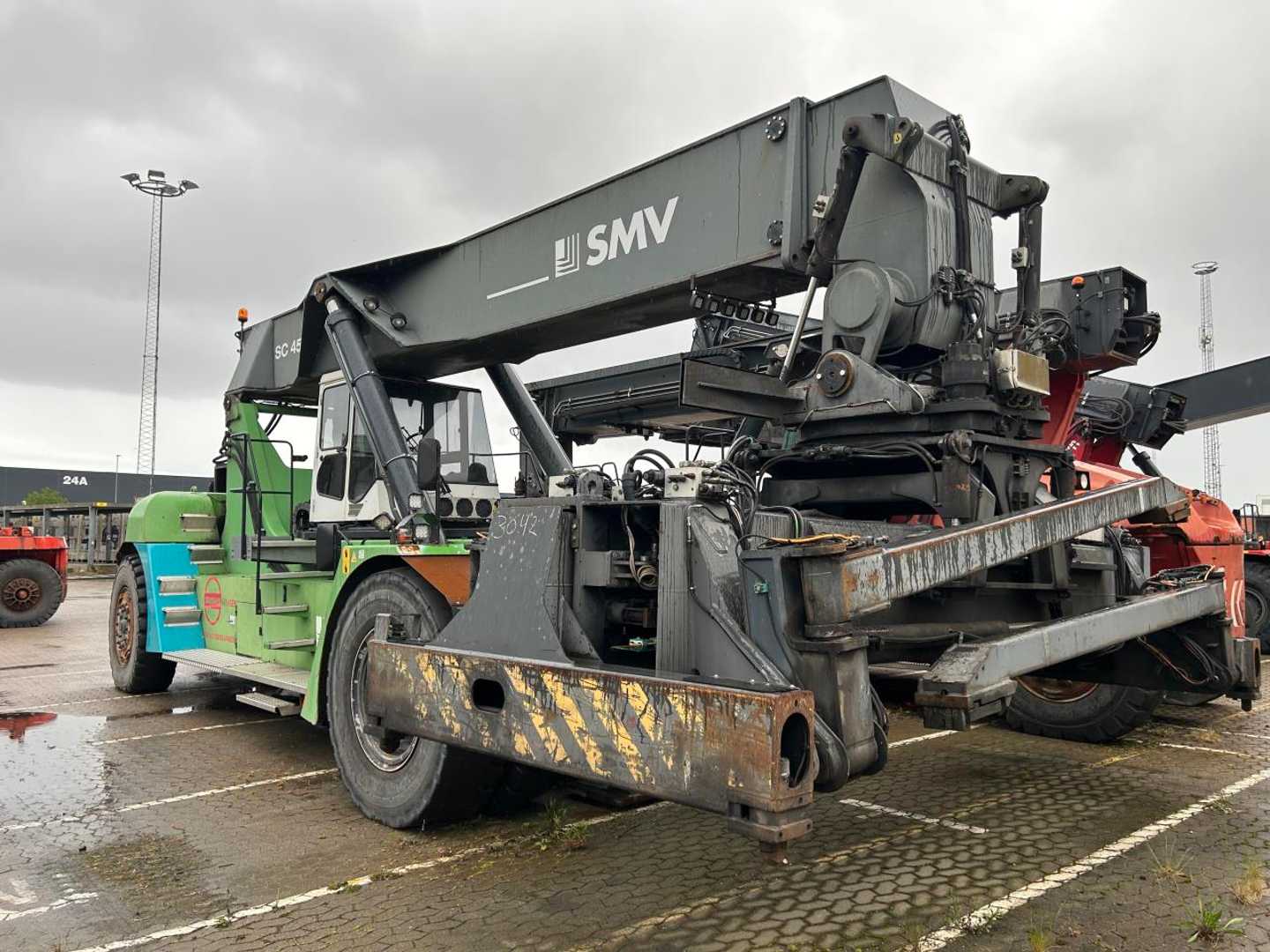 Muletto usato KONECRANES SC4537 CBX5 HANDSEMI REACHSTACKER (12959417)