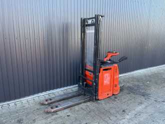 Muletto usato LINCON L12LAP ELEKTRO HOCHHUBWAGENFAHRERSTAND (13061876) backdrop