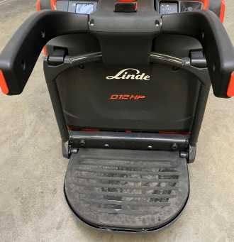 Muletto usato LINDE D 12 HP AP 1161-00 ELEKTRO HOCHHUBWAGENFAHRERSTAND (13073047)