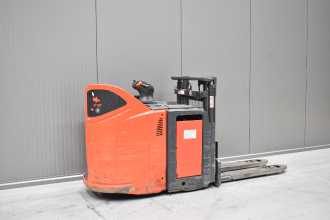 Muletto usato LINDE D 12 SP /58873/ ELEKTRO HOCHHUBKOMMISSIONIERER (13074567)