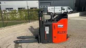Muletto usato LINDE D 12 SP ELEKTRO HOCHHUBWAGENFAHRERSTAND (13070636)