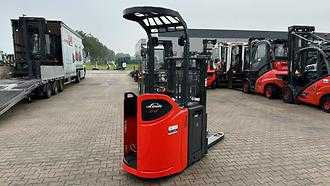 Muletto usato LINDE D 12 SP , Linde Refurbished ELEKTRO MITTELHUBKOMMISSIONIERER (13074629)