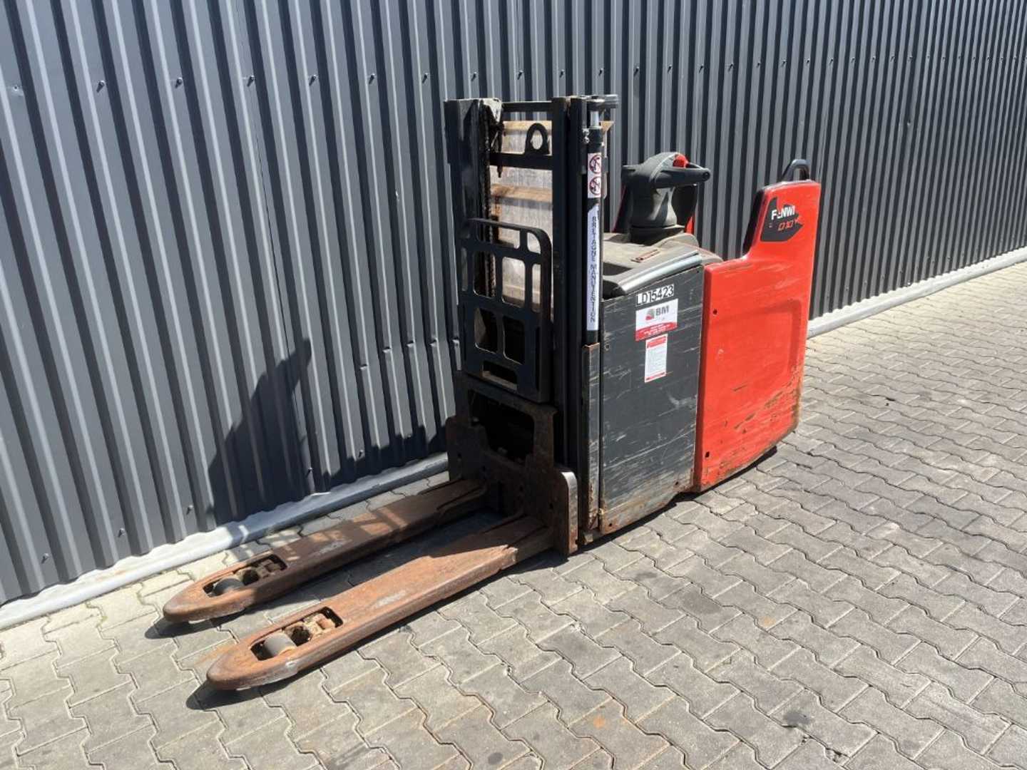 Muletto usato LINDE D10FP ELEKTRO HOCHHUBWAGENFAHRERSTAND (13049426)