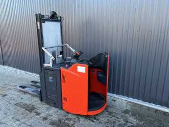 Muletto usato LINDE D12SP ELEKTRO HOCHHUBWAGENFAHRERSTAND (13069209)