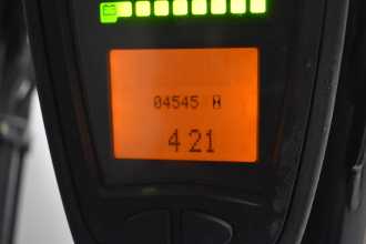 Muletto usato LINDE E 14 /58183/ ELEKTRO DREIRADFRONTSTAPLER (13062252)