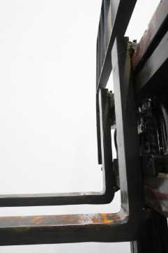 Muletto usato LINDE E 14 EVO 386-02 ELEKTRO DREIRADFRONTSTAPLER (13074276)