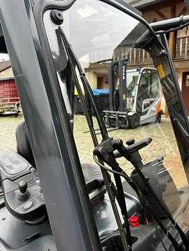 Muletto usato LINDE E 16C-02 EVO2 ELEKTRO DREIRADFRONTSTAPLER (13076212)