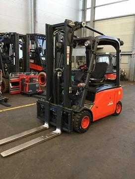 Muletto usato LINDE E 20 PL : 2,0t ELEKTRO VIERRADFRONTSTAPLER (12888234) backdrop
