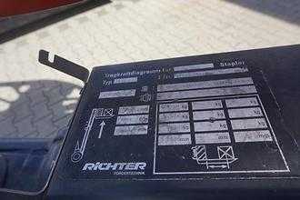 Muletto usato LINDE E 25-03 - Triplex ELEKTRO VIERRADFRONTSTAPLER (13053896)