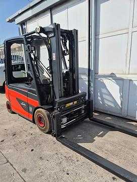 Muletto usato LINDE E 25 L ELEKTRO VIERRADFRONTSTAPLER (13025280)