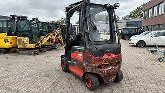 Muletto usato LINDE E 30 H -01 600 ELEKTRO VIERRADFRONTSTAPLER (13075620)