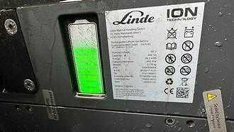 Muletto usato LINDE E 40HL 01 - 600 ELEKTRO VIERRADFRONTSTAPLER (13074620)