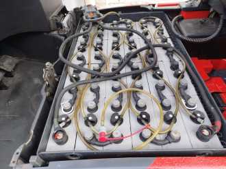 Muletto usato LINDE E14-02 EVO ELEKTRO DREIRADFRONTSTAPLER (13067394)