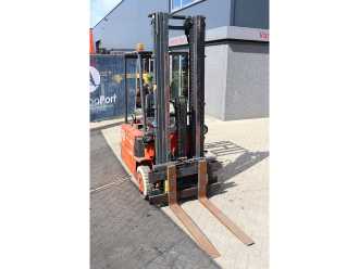 Muletto usato LINDE E14 ELEKTRO VIERRADFRONTSTAPLER (13064293)