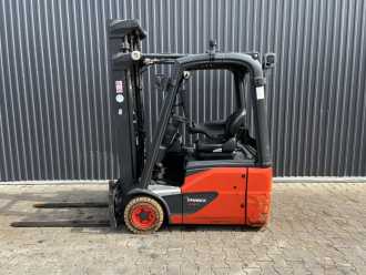 Muletto usato LINDE E15-02 ELEKTRO DREIRADFRONTSTAPLER (13065772)