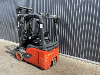 Muletto usato LINDE E15-02 ELEKTRO DREIRADFRONTSTAPLER (13065772)