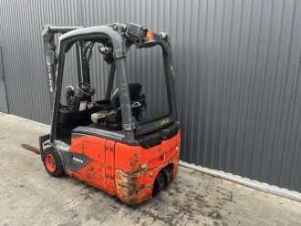 Muletto usato LINDE E16-02 ELEKTRO DREIRADFRONTSTAPLER (13044996)