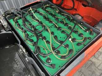 Muletto usato LINDE E16-02 ELEKTRO DREIRADFRONTSTAPLER (13044996)