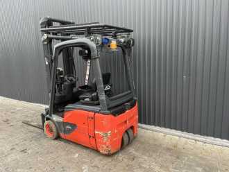 Muletto usato LINDE E16-02 ELEKTRO DREIRADFRONTSTAPLER (13068802)