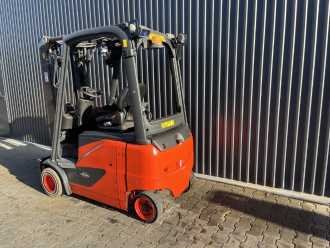 Muletto usato LINDE E18PH-02 ELEKTRO VIERRADFRONTSTAPLER (13075956)