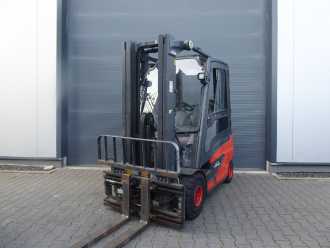 Muletto usato LINDE E20-01 ELEKTRO VIERRADFRONTSTAPLER (13074414) backdrop