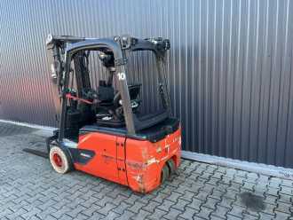 Muletto usato LINDE E20L-02 ELEKTRO DREIRADFRONTSTAPLER (13075447)