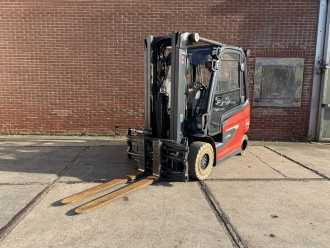 Muletto usato LINDE E25-01 ELEKTRO VIERRADFRONTSTAPLER (13071746)