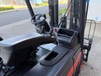 Muletto usato LINDE E25-01 ELEKTRO VIERRADFRONTSTAPLER (13072165)