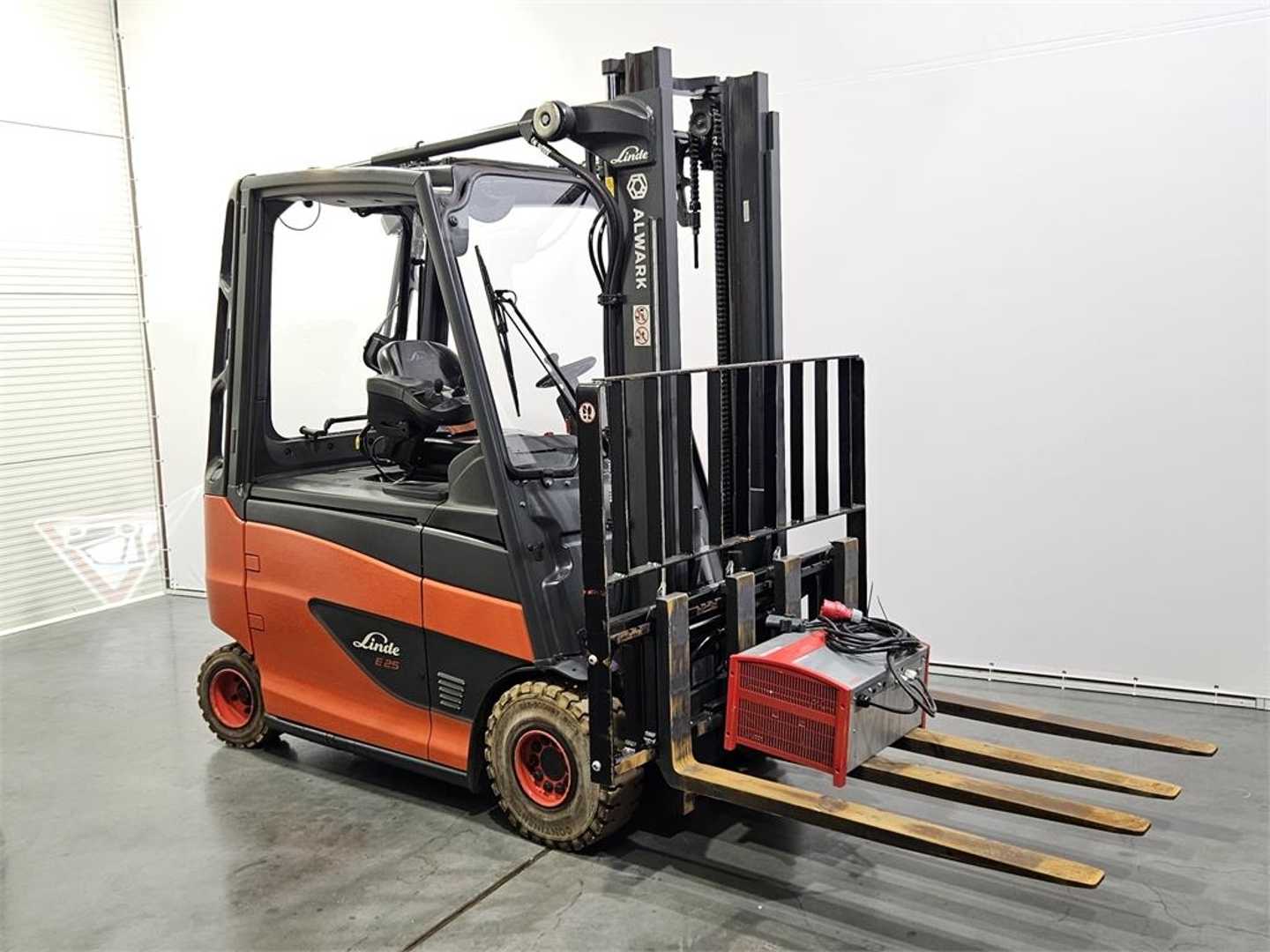 Muletto usato LINDE E25/600HL WEITERE WEITERE (13054919)