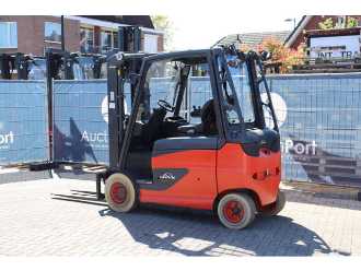 Muletto usato LINDE E25HL-01/600 ELEKTRO VIERRADFRONTSTAPLER (13041323)