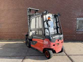 Muletto usato LINDE E25L-01 ELEKTRO VIERRADFRONTSTAPLER (13072016)