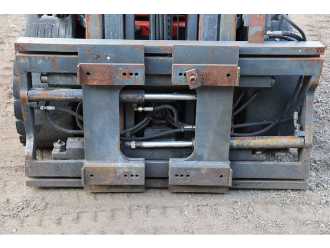 Muletto usato LINDE E30-02 ELEKTRO VIERRADFRONTSTAPLER (13041186)