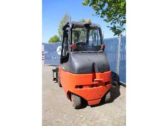 Muletto usato LINDE E30 ELEKTRO VIERRADFRONTSTAPLER (13041363)
