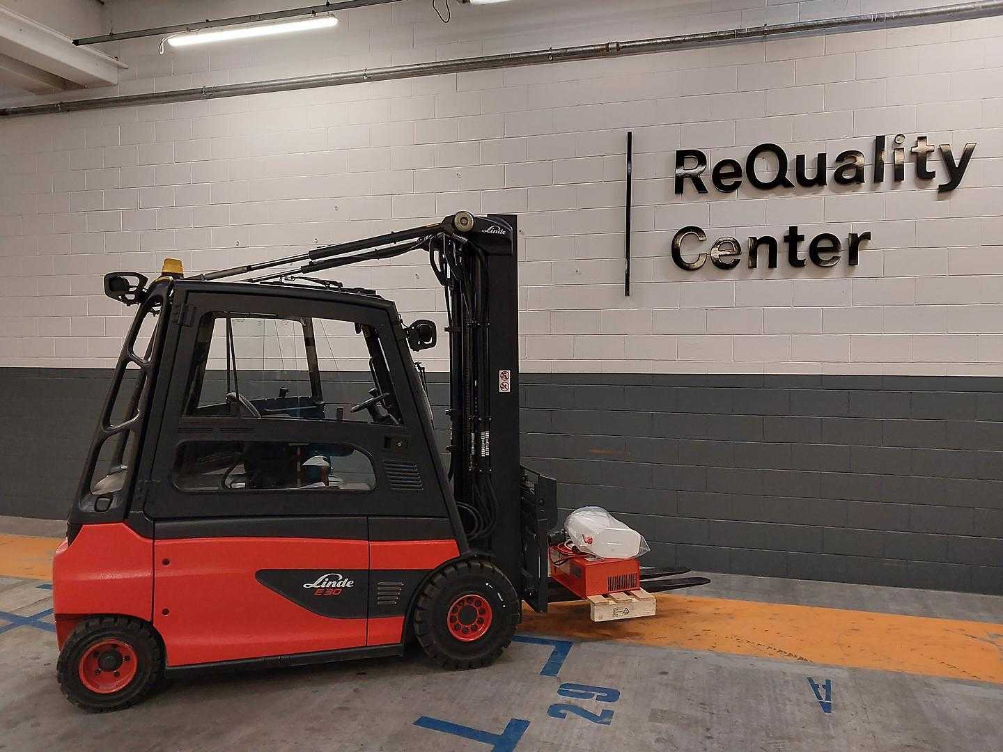 Muletto usato LINDE E30 L ELEKTRO VIERRADFRONTSTAPLER (13032688)