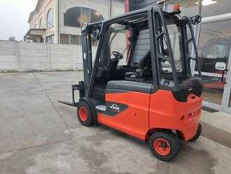 Muletto usato LINDE E35 ELEKTRO VIERRADFRONTSTAPLER (13074089)