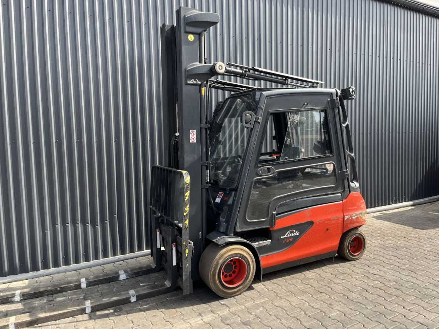 Muletto usato LINDE E35L-02 ELEKTRO VIERRADFRONTSTAPLER (13065732)