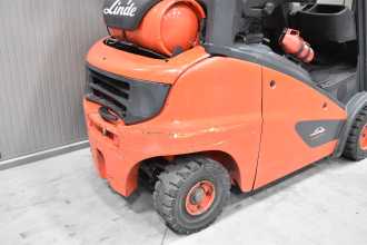 Muletto usato LINDE H 20 T - 01 /58592/ GAS VIERRADFRONTSTAPLER (13074554)
