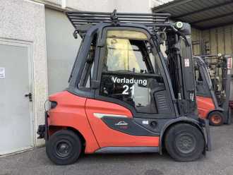 Muletto usato LINDE H30D-01 DIESEL VIERRADFRONTSTAPLER (13073545)
