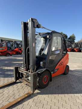 Muletto usato LINDE H30D-02 DIESEL VIERRADFRONTSTAPLER (13074417) backdrop