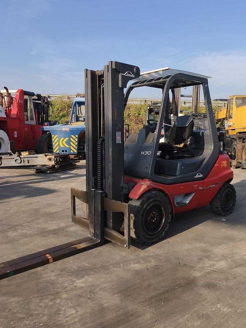 Muletto usato LINDE H30D DIESEL VIERRADFRONTSTAPLER (13007800)